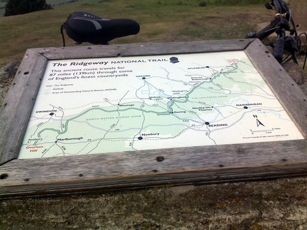 The Ridgeway, map at Ivinghoe beacon