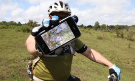 Mountain biker with phone and ViewRanger