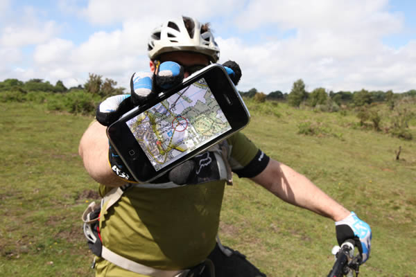 Mountain biker with phone and ViewRanger